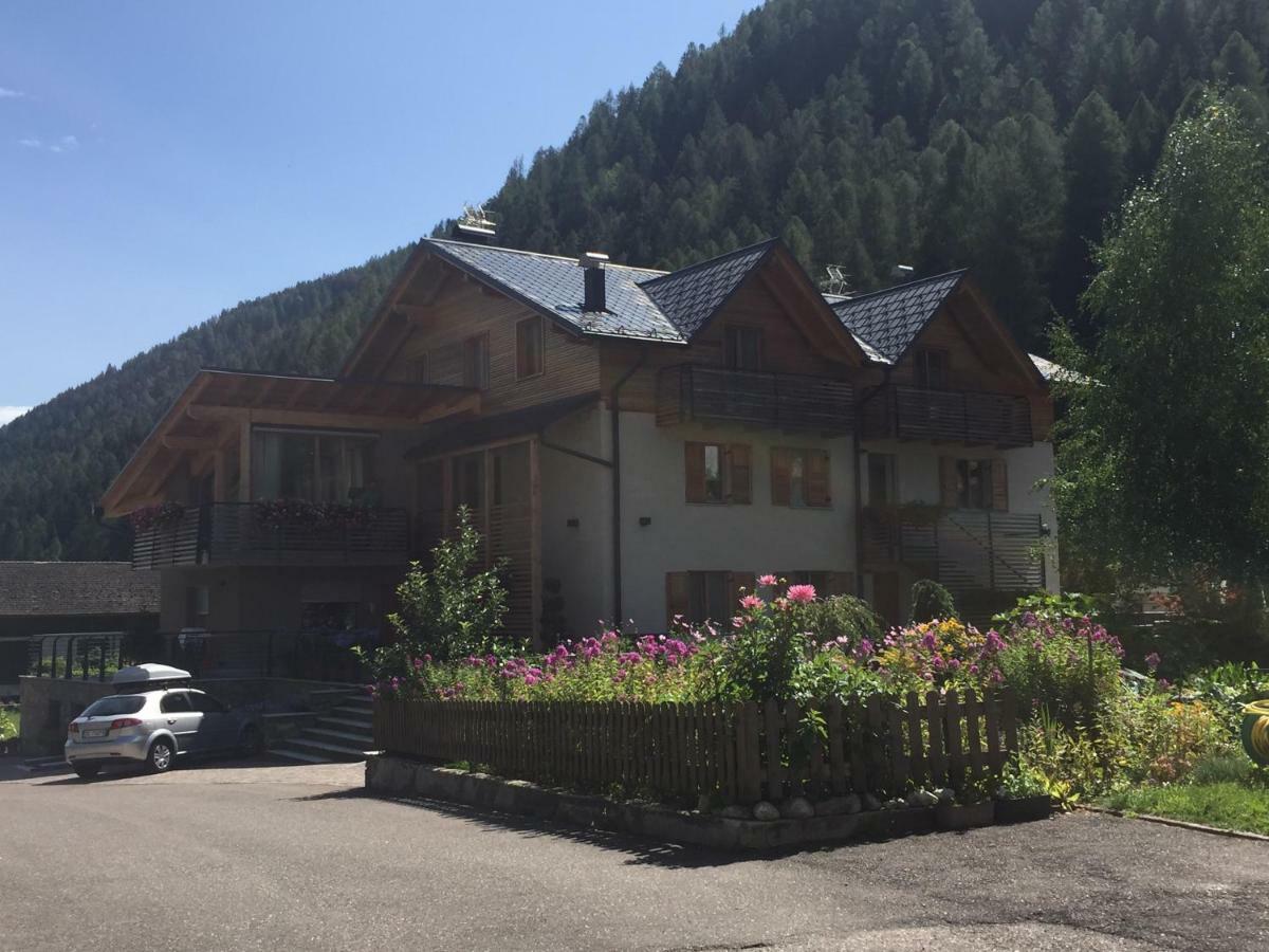 Appartamento Clelia Pellizzano Exterior foto